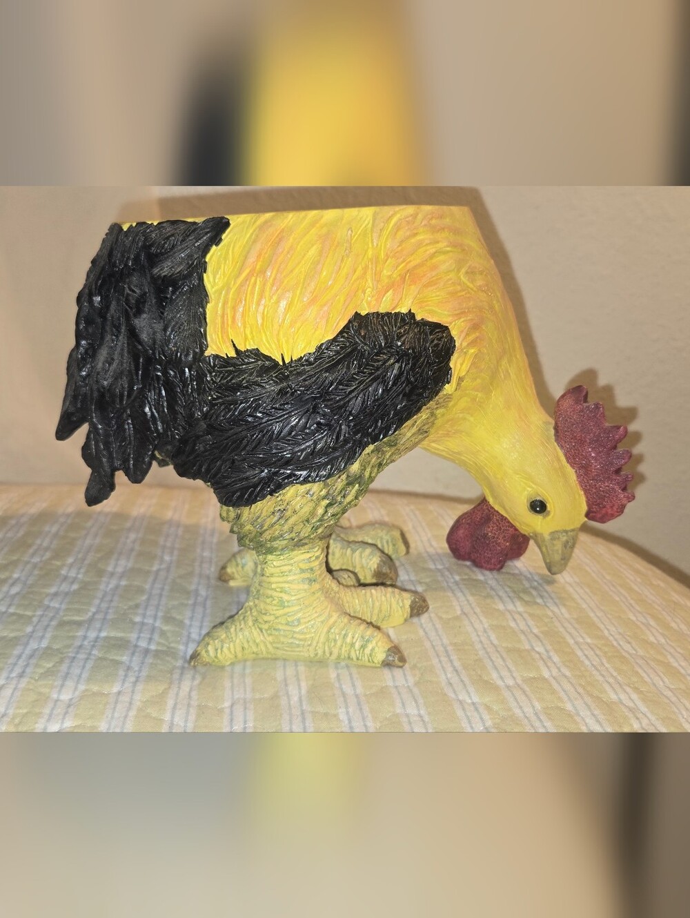 ​Vintage Style Resin Rooster Planter – Pecking Chicken Flower Pot